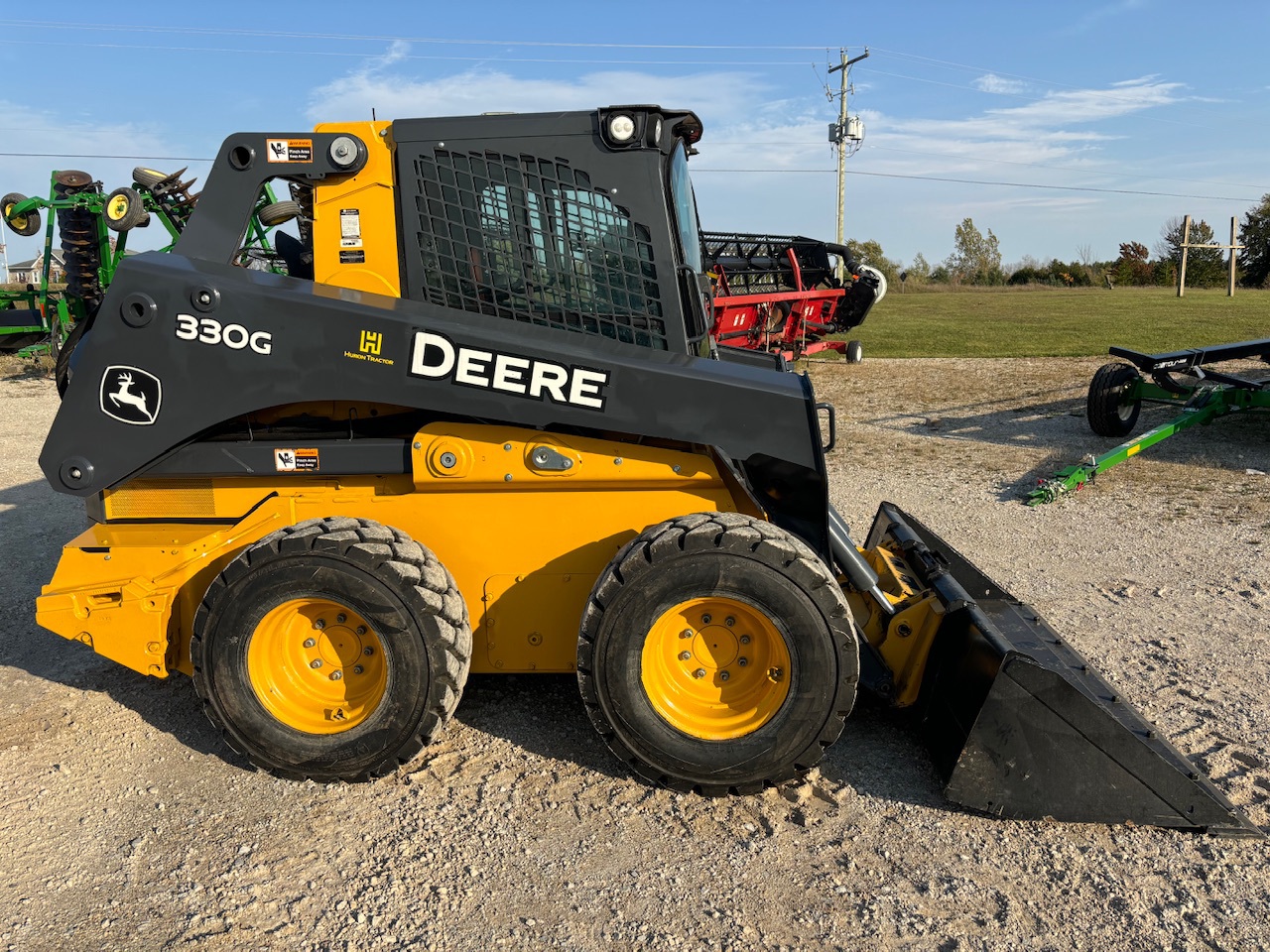 JD 330G (E92278) – $89,900.00